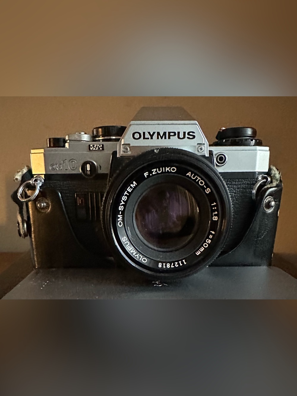 Olympus F.Zuiko Auto-S 50mm f/1.8 Lens — Black and Silver